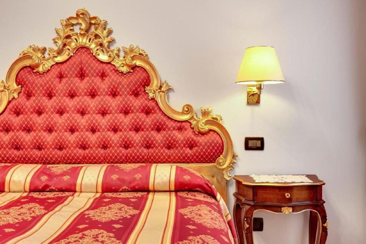 Apartamento Heart Of Biennale Venecia Exterior foto