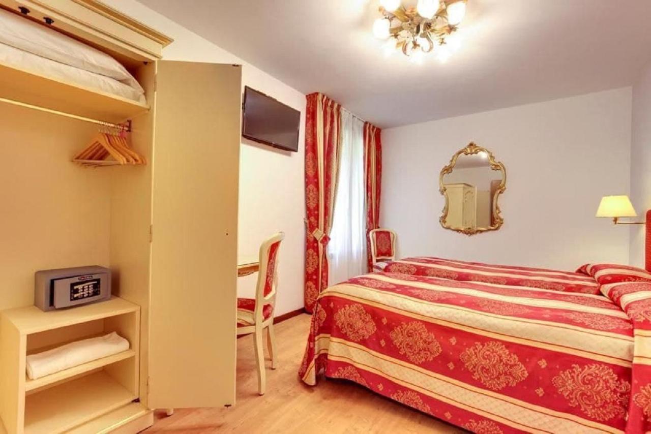 Apartamento Heart Of Biennale Venecia Exterior foto