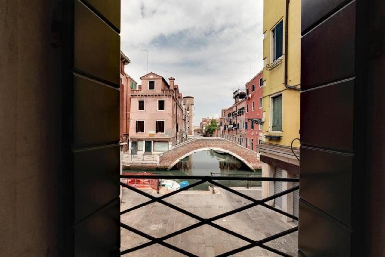 Apartamento Heart Of Biennale Venecia Exterior foto