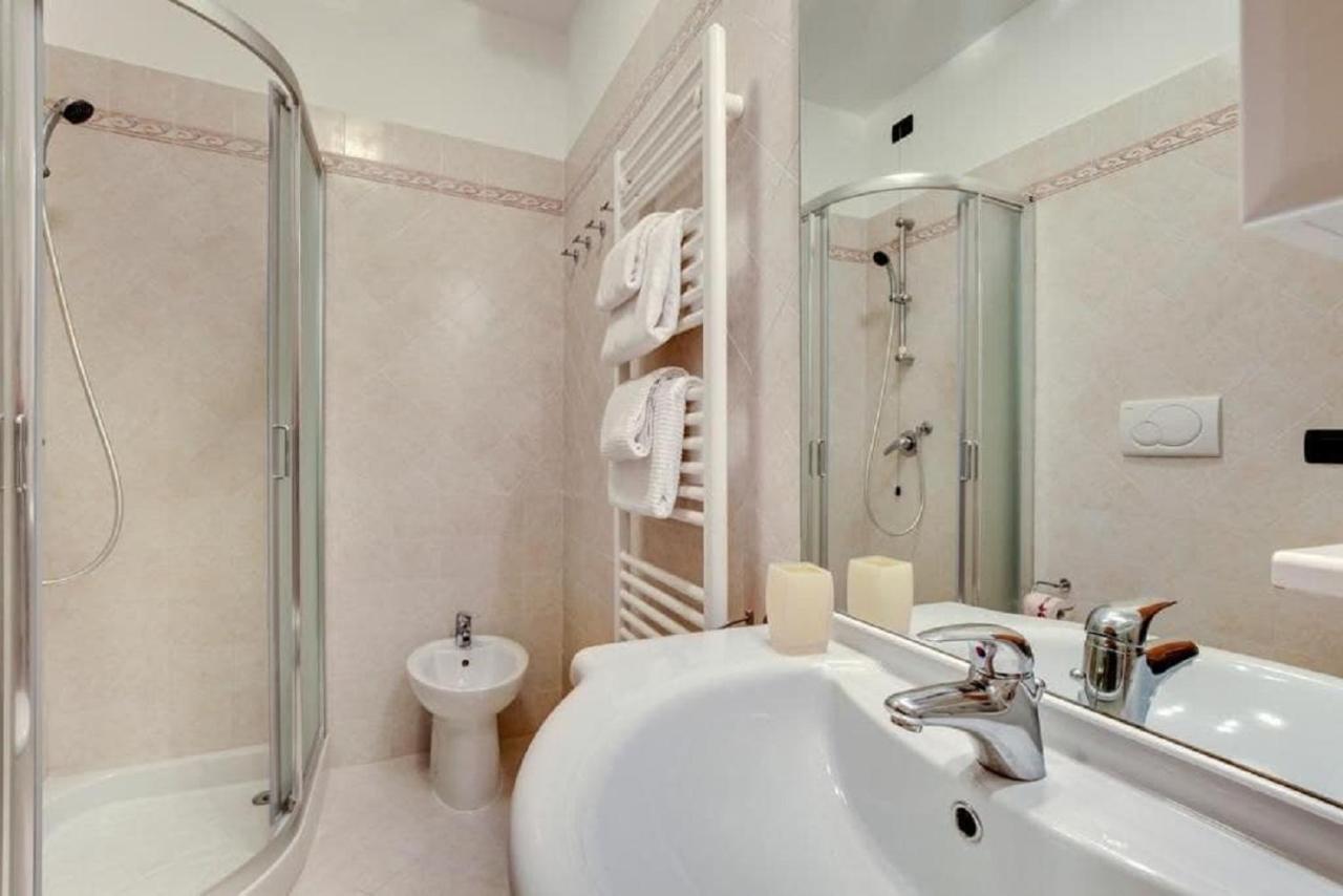 Apartamento Heart Of Biennale Venecia Exterior foto